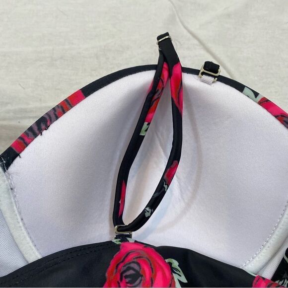 New With Tags RoseGal Black Floral Ruffle Bikini Swim Top 5X - Picture 8 of 10